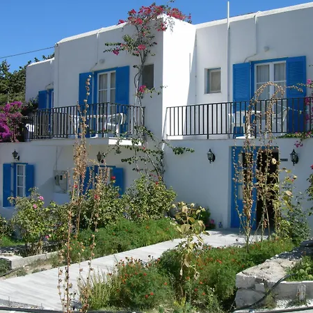 Guest house Bizas & Parikia (Paros)
