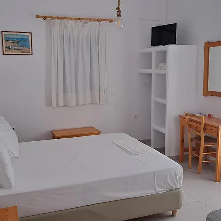 Bizas & Parikia (Paros)