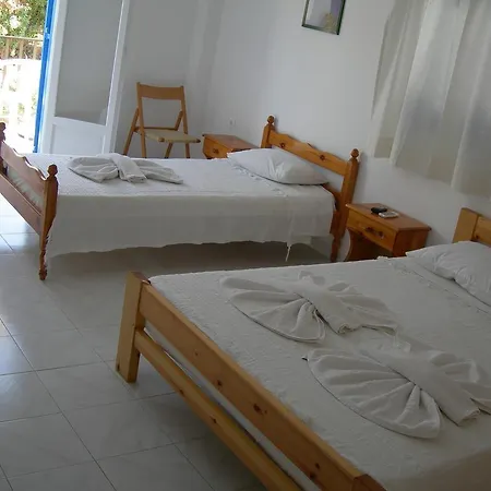 Guest house Bizas & 3*