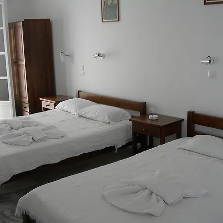 Bizas & Parikia (Paros)