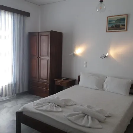 Guest house Bizas & 3*