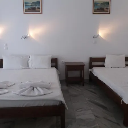 Bizas & Guest house Parikia (Paros)