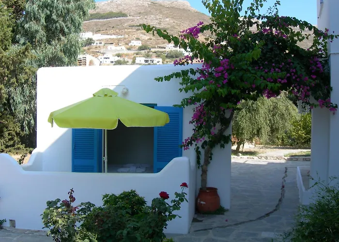 Bizas & Guest house Parikia (Paros)